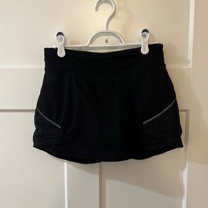 black zella skirt